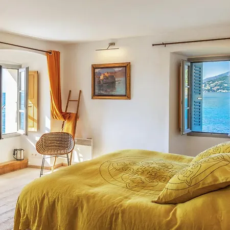 Maison De Pecheur Dans Le Cap Corse * Erbalunga (Corsica)