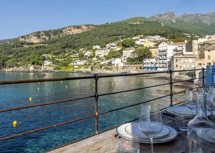 Maison De Pecheur Dans Le Cap Corse * Erbalunga (Corsica)